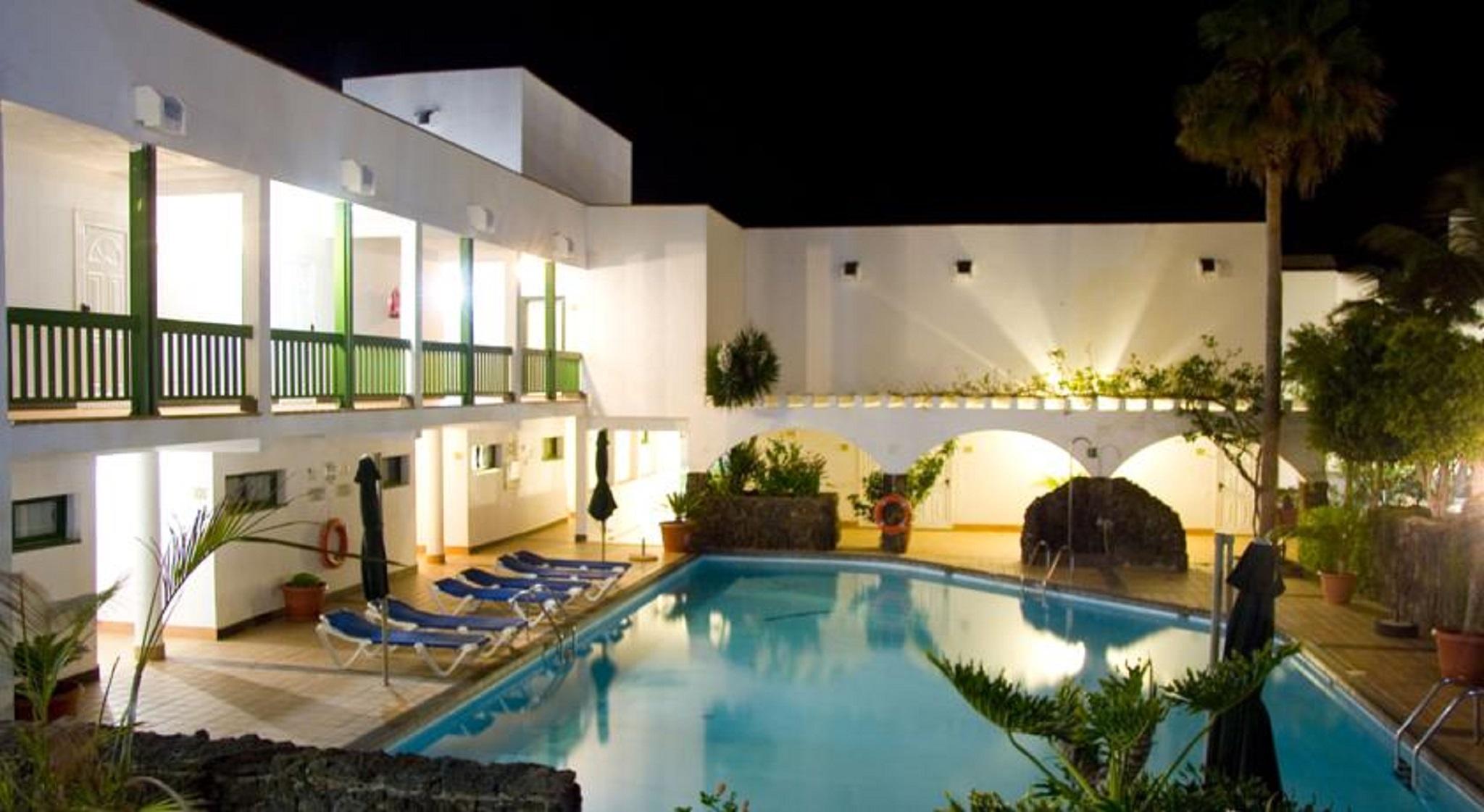 Aparthotel Esquinzo Y Monte Del Mar Playa De Esquinzo Eksteriør billede