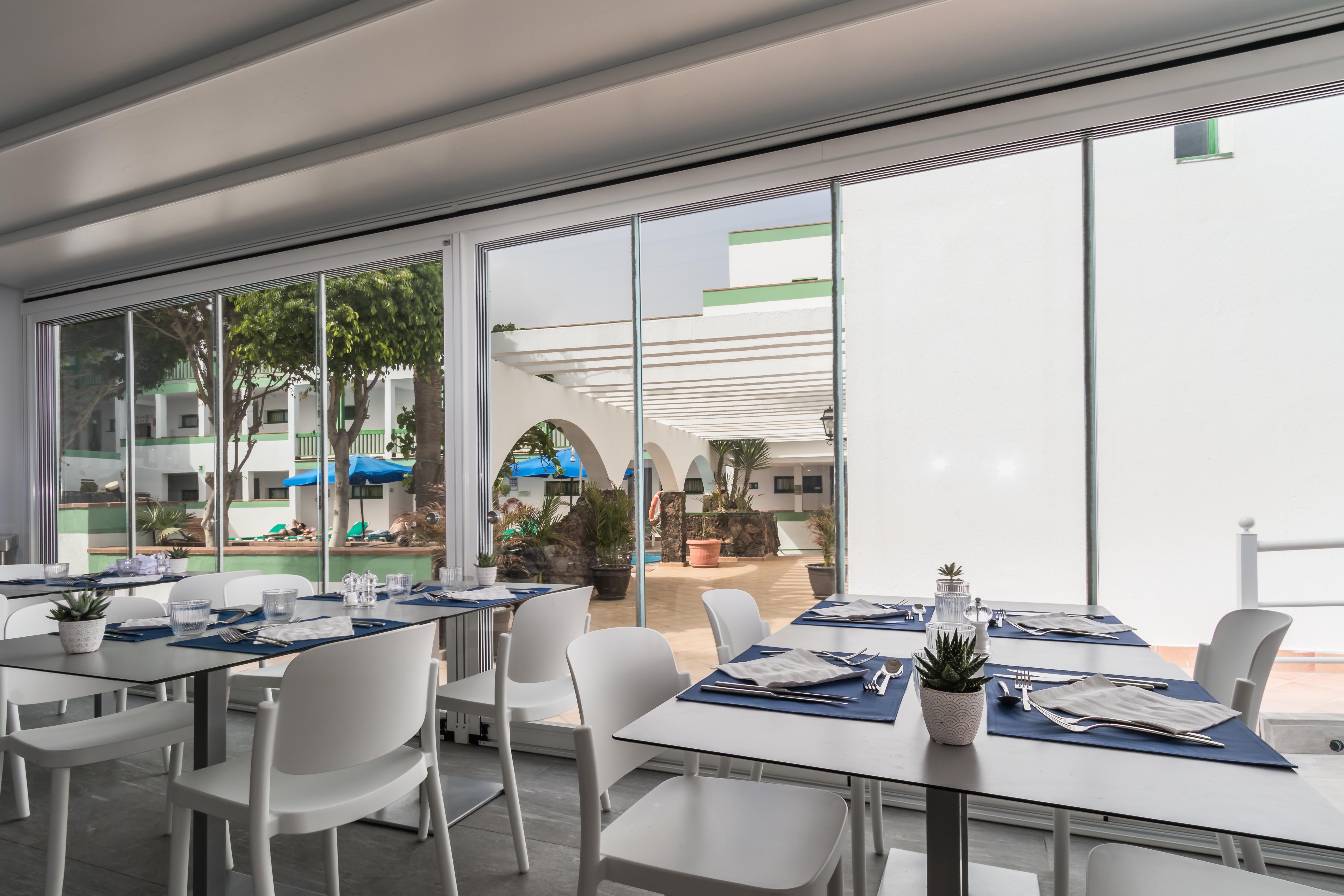 Aparthotel Esquinzo Y Monte Del Mar Playa De Esquinzo Eksteriør billede