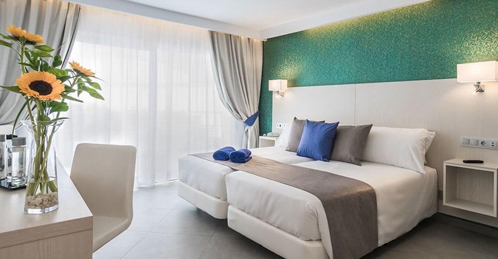Aparthotel Esquinzo Y Monte Del Mar Playa De Esquinzo Eksteriør billede