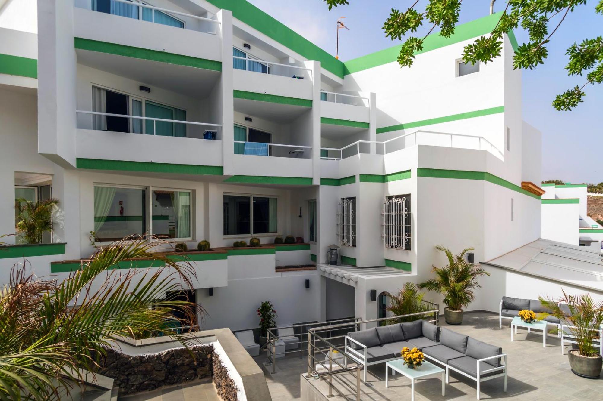Aparthotel Esquinzo Y Monte Del Mar Playa De Esquinzo Eksteriør billede